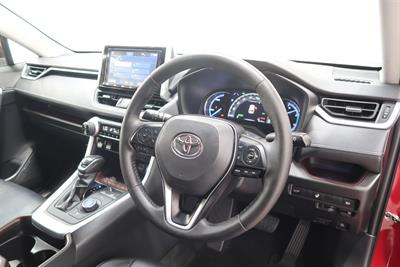 2019 Toyota RAV4 - Thumbnail