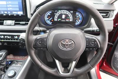 2019 Toyota RAV4 - Thumbnail