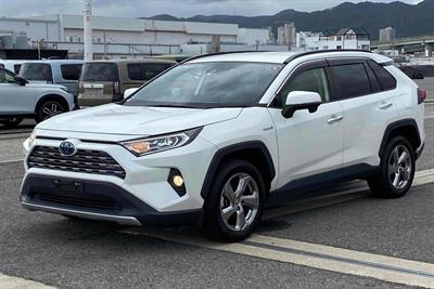 2019 Toyota RAV4 - Thumbnail