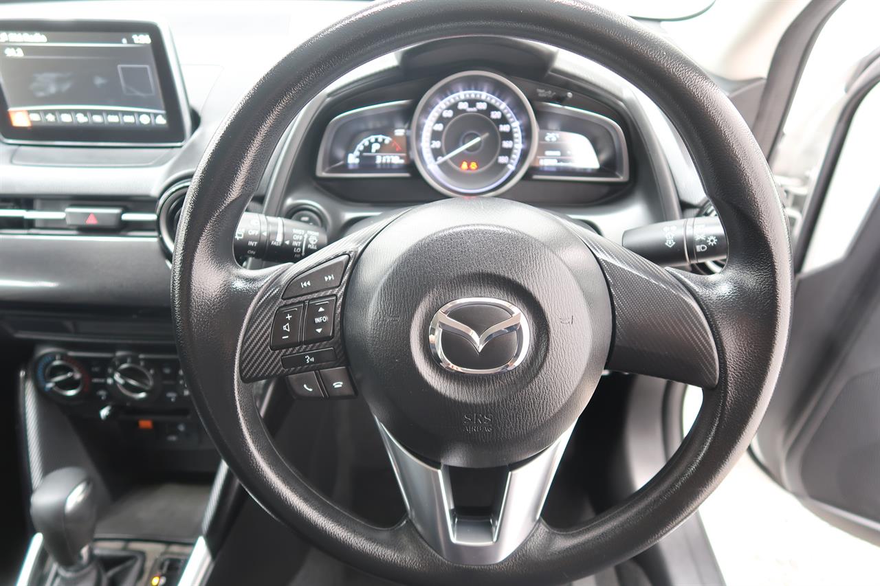 2016 Mazda Demio