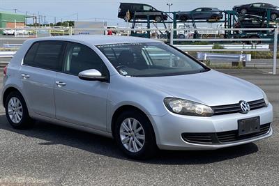 2013 Volkswagen Golf - Thumbnail