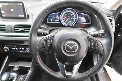 2014 Mazda Axela Hybrid - Thumbnail