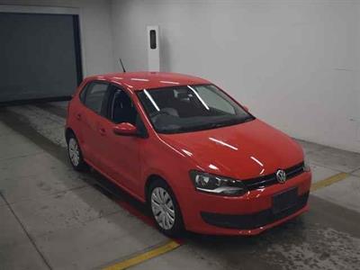 2014 VW Polo - Thumbnail