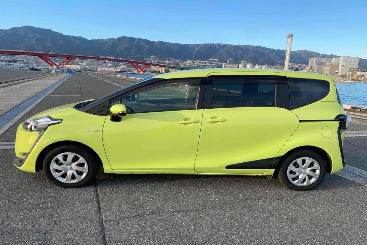 2016 Toyota Sienta