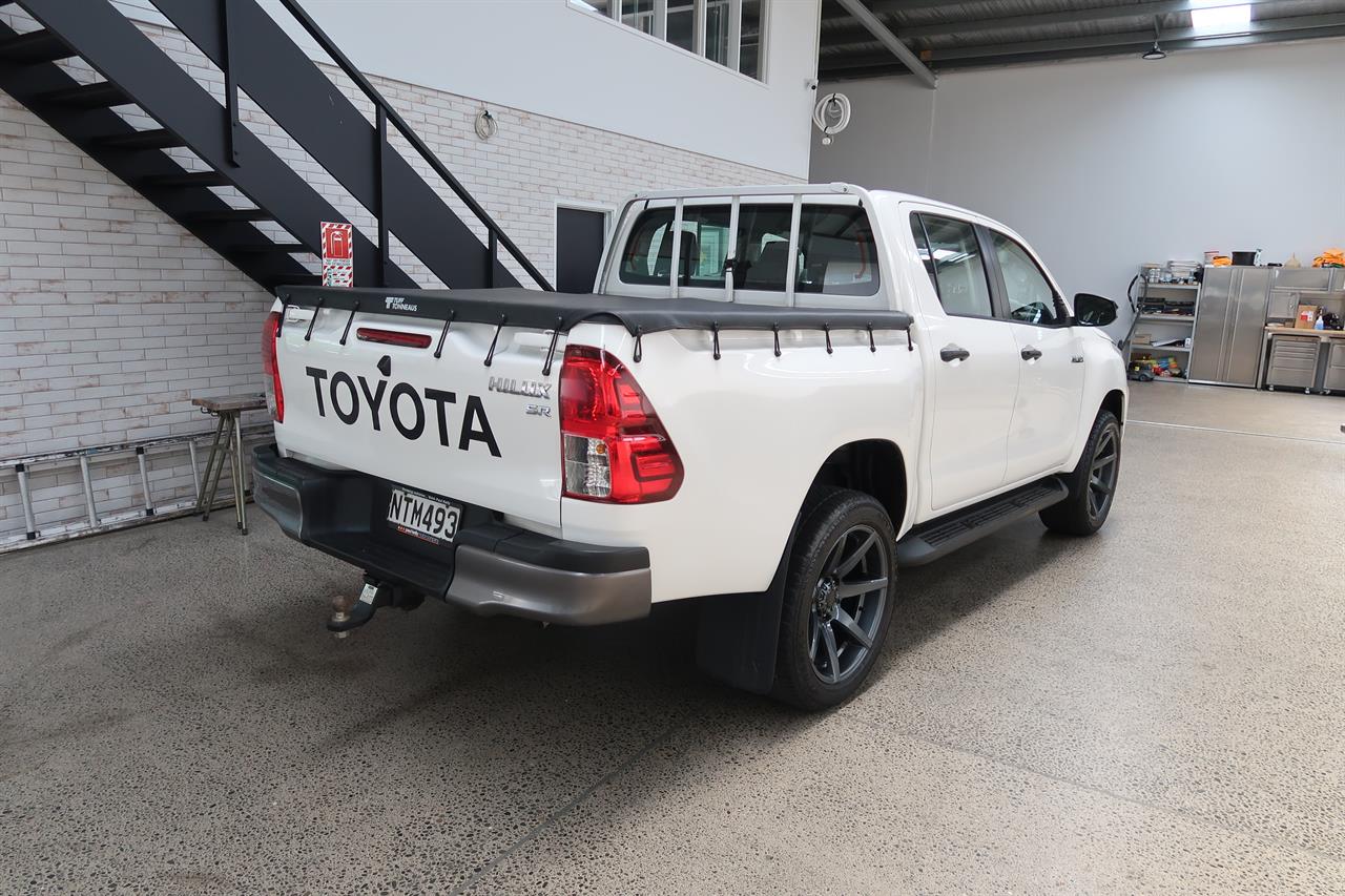 2021 Toyota Hilux