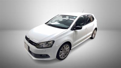 2015 Volkswagen Polo - Thumbnail