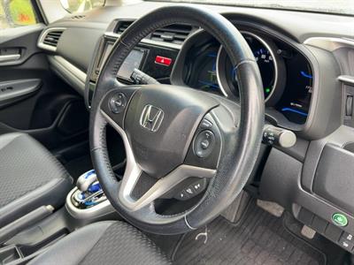2013 Honda Fit Hybrid - Thumbnail