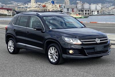 2014 Volkswagen Tiguan - Thumbnail