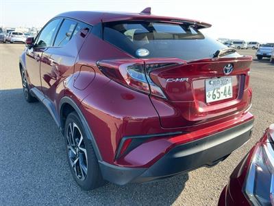 2019 Toyota C-HR - Thumbnail