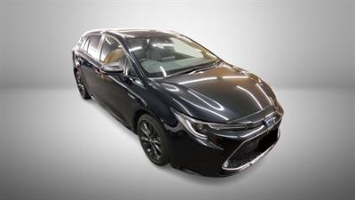 2020 Toyota Corolla Touring - Thumbnail