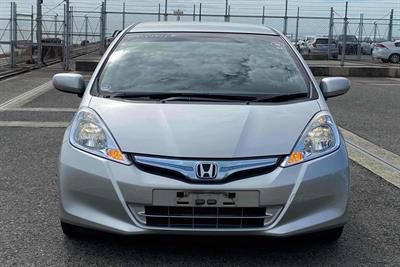 2013 Honda Fit Hybrid - Thumbnail