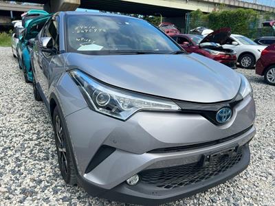 2017 Toyota C-HR - Thumbnail