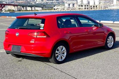 2014 Volkswagen Golf - Thumbnail