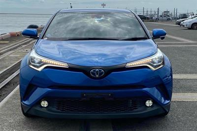 2017 Toyota C-hr - Thumbnail