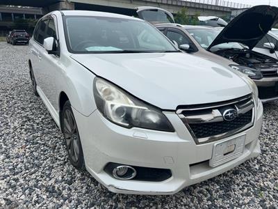 2013 Subaru LEGACY TOURING WAGON