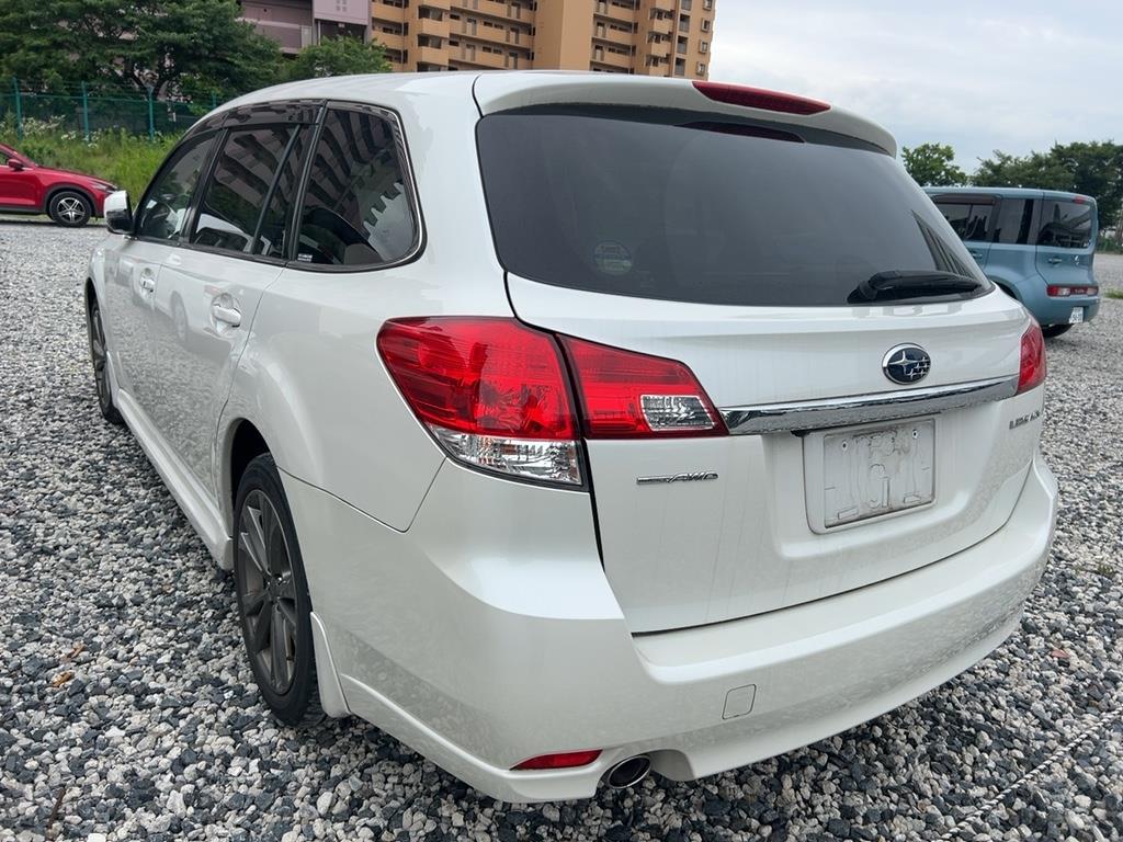 2013 Subaru LEGACY TOURING WAGON