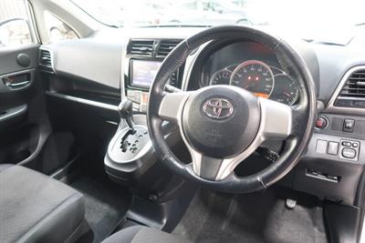 2015 Toyota Ractis - Thumbnail