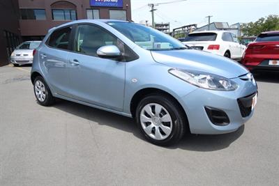 2013 Mazda Demio