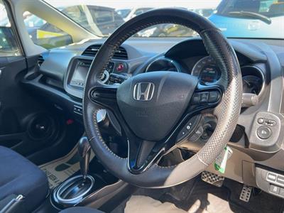 2012 Honda Fit Hybrid - Thumbnail