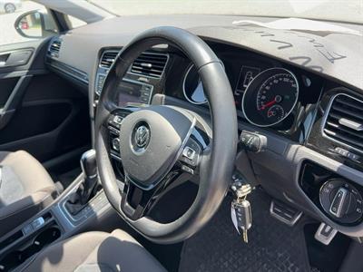2014 VW Golf - Thumbnail