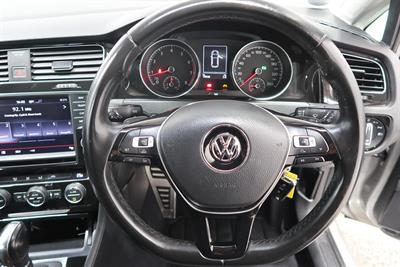 2014 Volkswagen Golf - Thumbnail