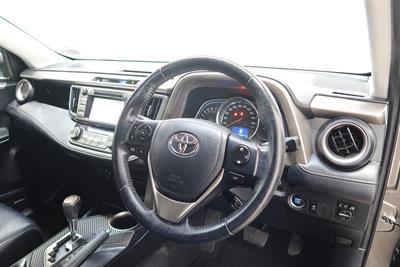 2014 Toyota RAV4 - Thumbnail