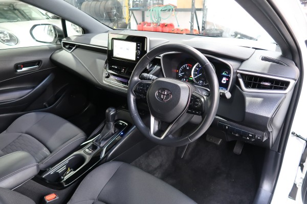 Toyota Corolla SPORT HYBR 2018