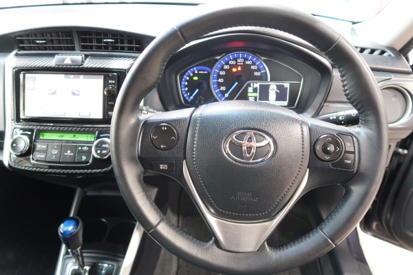 Toyota Corolla FIELDER HY 2014