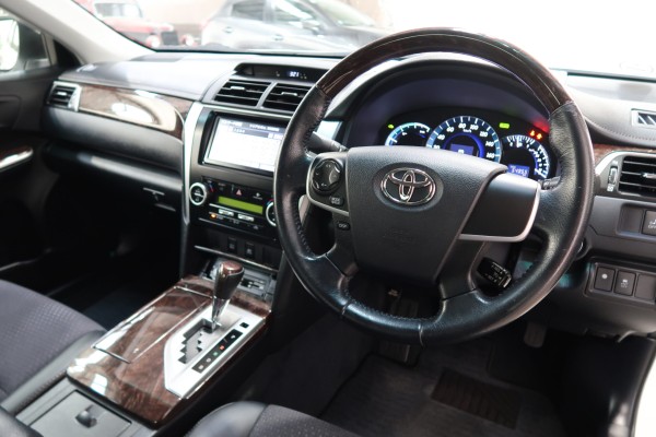 Toyota Camry G HYBRID 2014