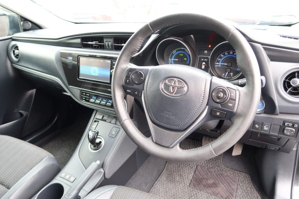 Toyota Auris HYBRID 2017