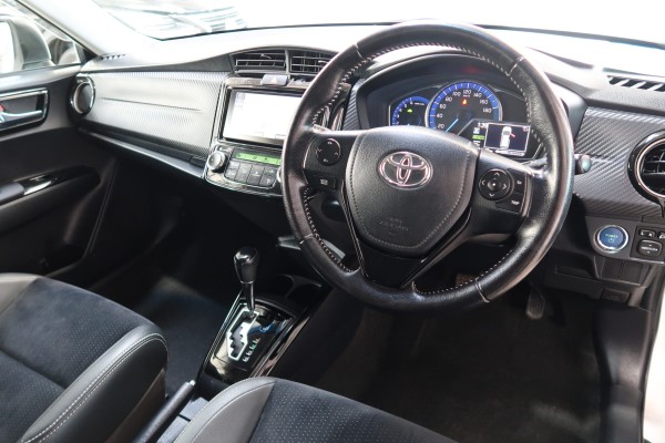 Toyota Corolla FIELDER WX 2014