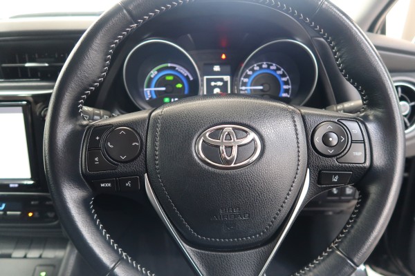Toyota Auris HYBRID 2018