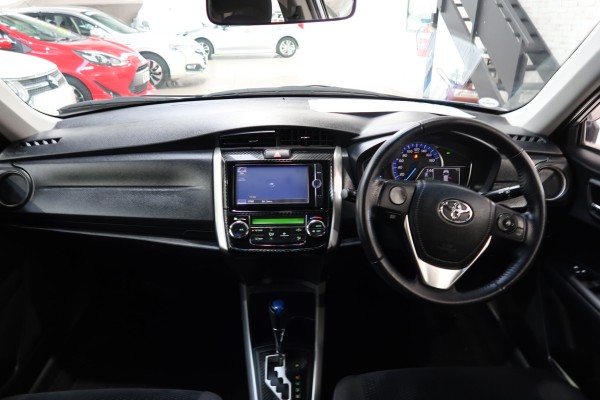 Toyota Corolla FIELDER G 2014