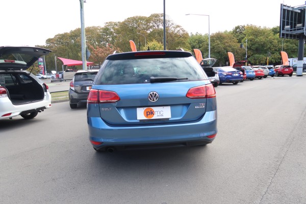 Volkswagen Golf 1.2TSI COM 2015